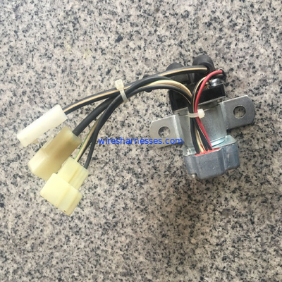 24V veiligheid Isuzu Fuse Relay Box 1825530391 Automobielaanzetrelais